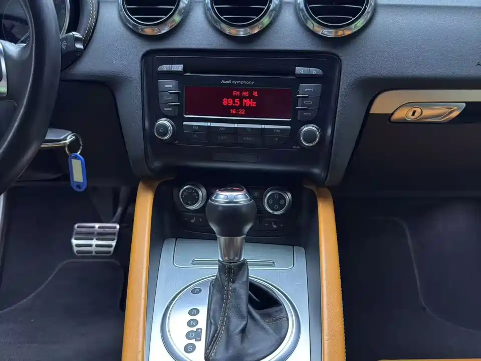 Audi TTS