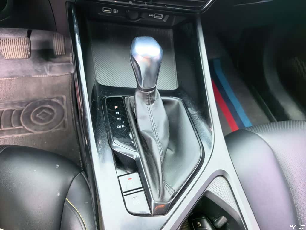 Roewe i5, 2022 14