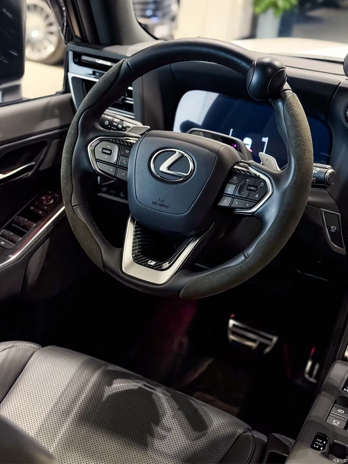 Lexus GX, 2024 7