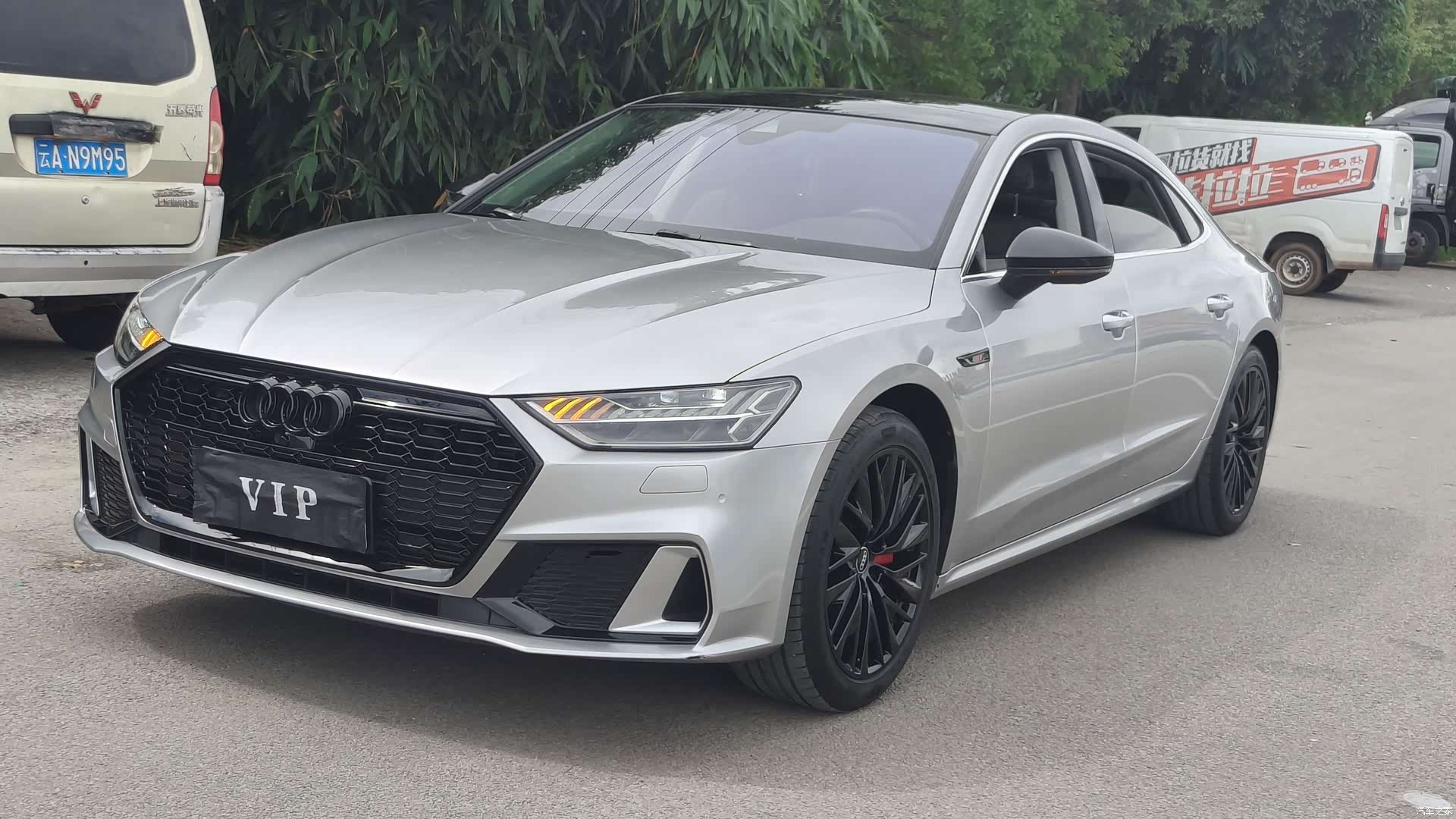 Audi A7L, 2023 1