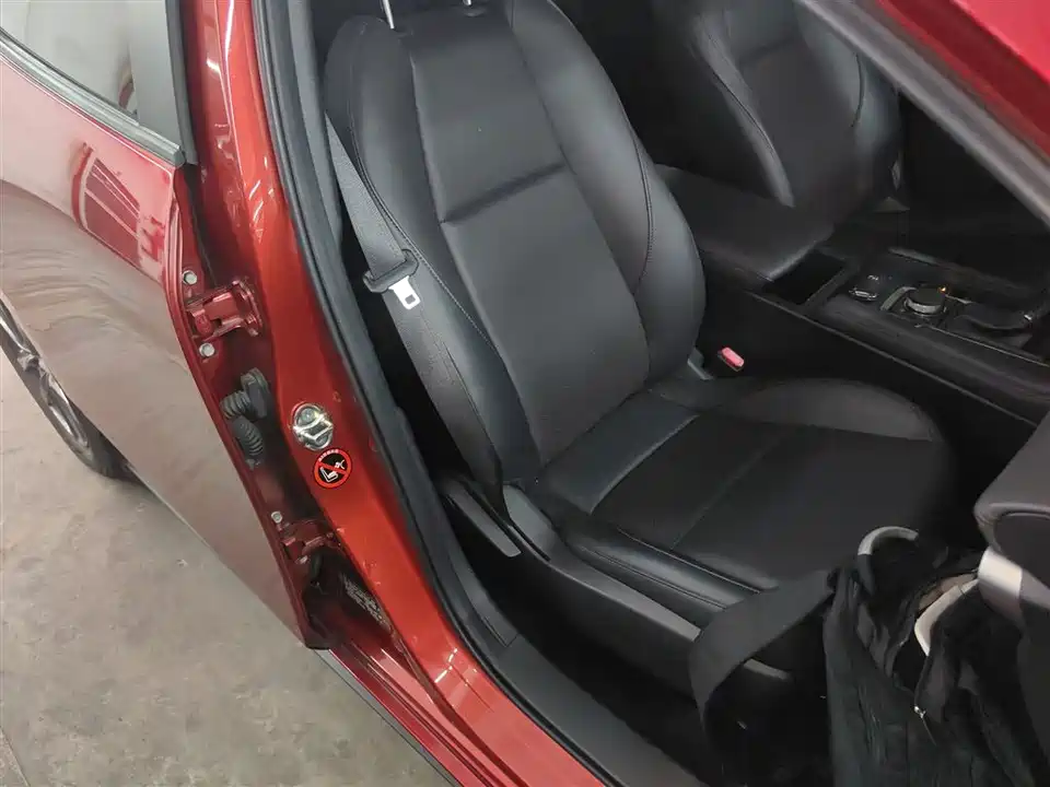 Mazda 3 Angkesaila Mazda 3 Angkesaila
