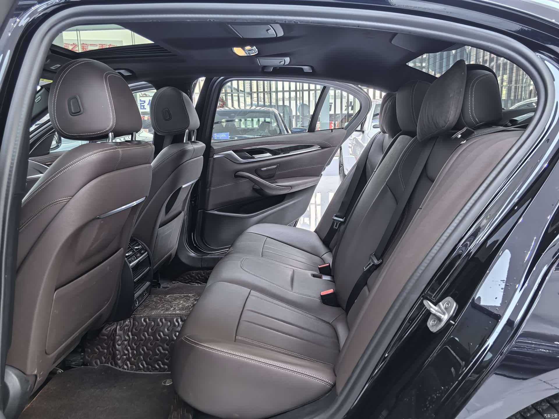 BMW 5 Series, 2020 8