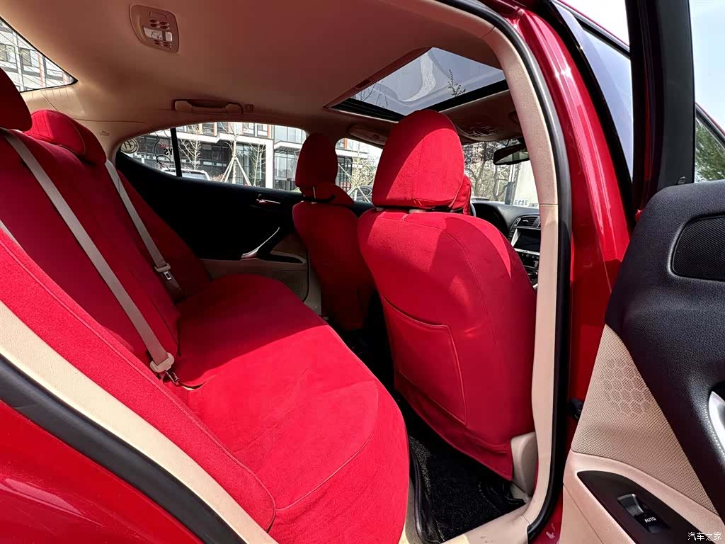 Lexus IS, 2007 9