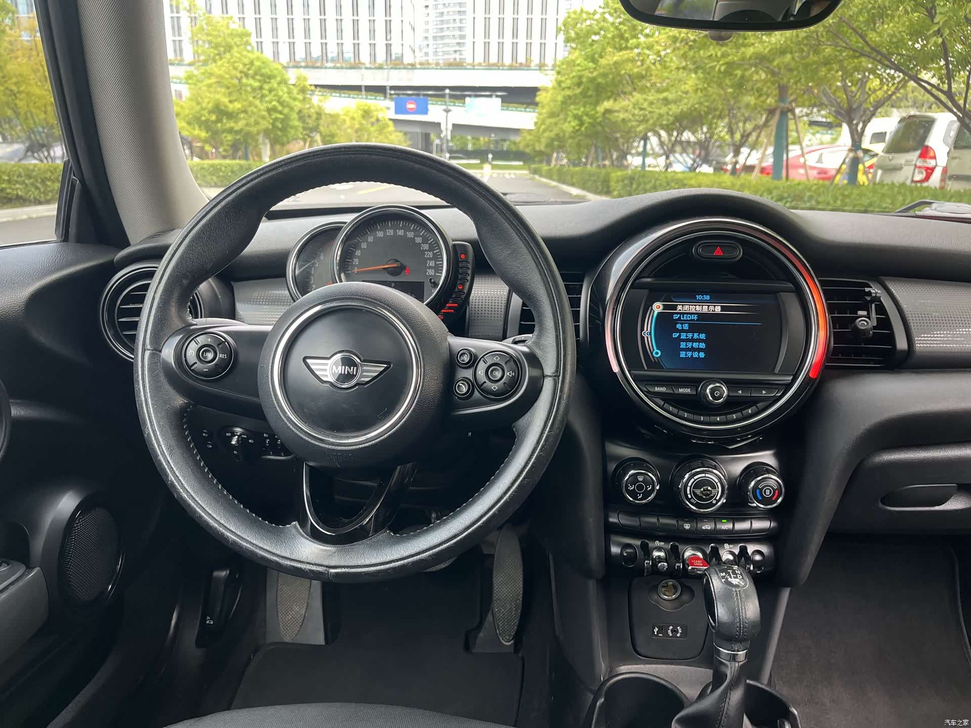 Mini Cooper, 2015 10