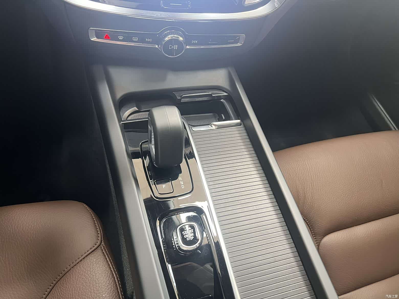 Volvo S60, 2023 8