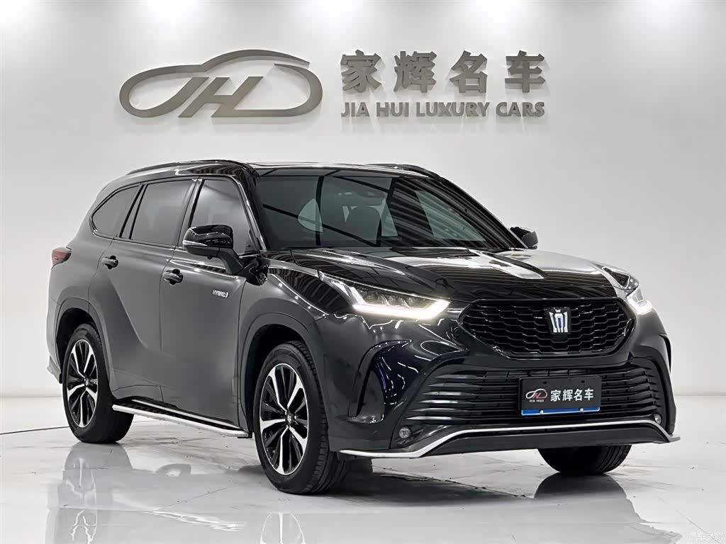 Toyota Crown, 2024 3