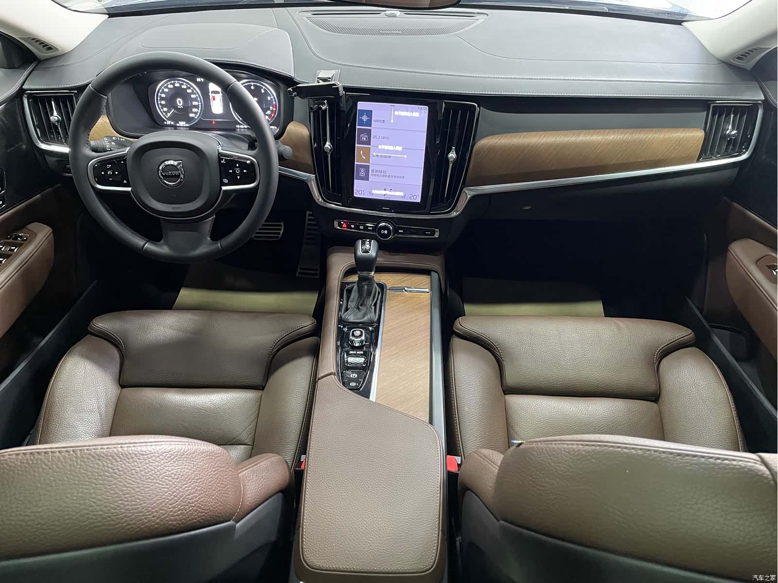 Volvo S90, 2019 15