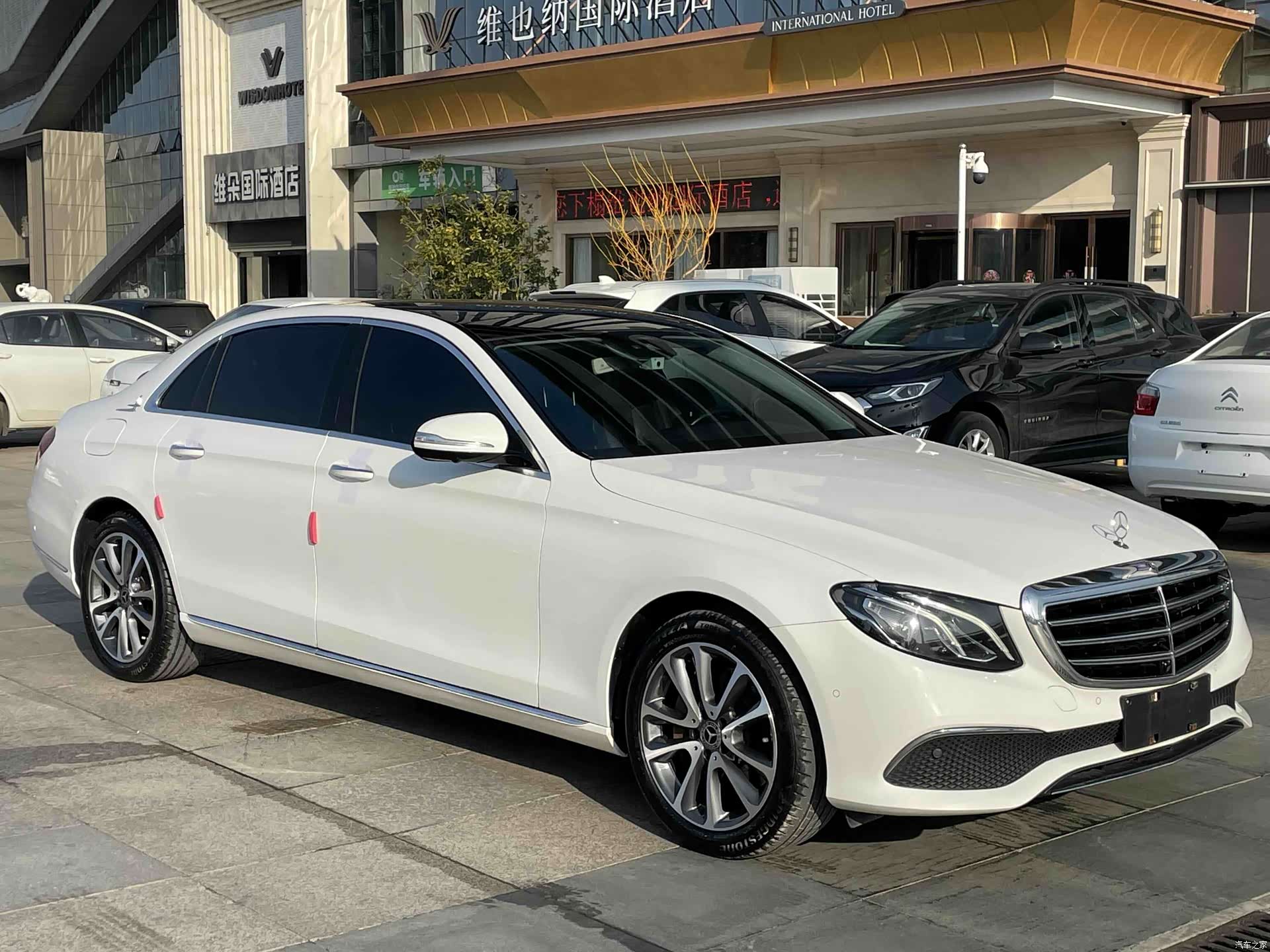Mercedes-Benz E-Class, 2017 3