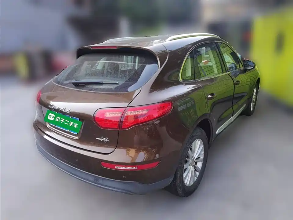 Zotye SR9