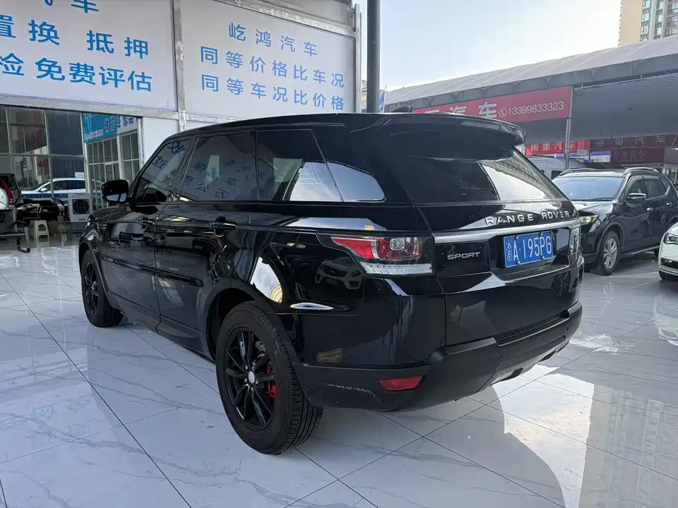 Land Rover Range Rover Sport Land Rover Range Rover Sport
