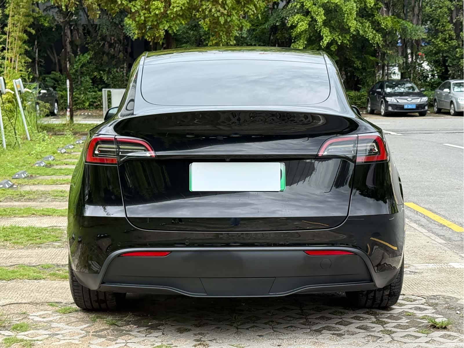 Tesla Model Y, 2021 8