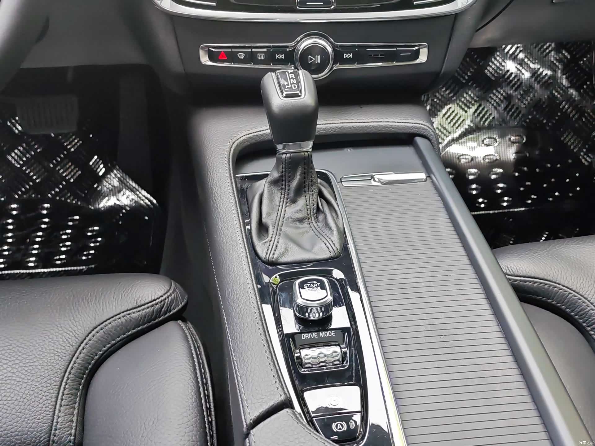 Volvo V90, 2018 15