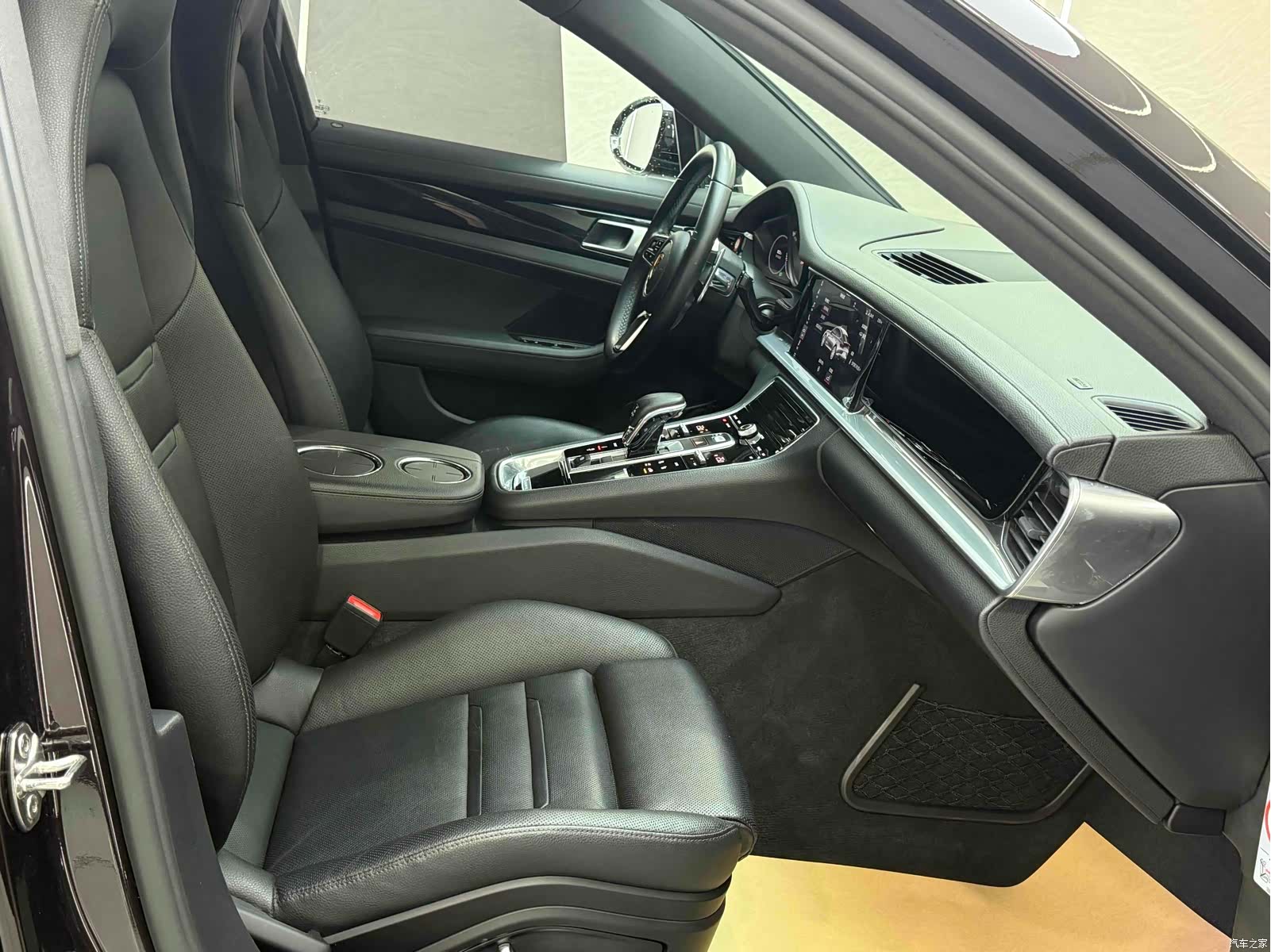 Porsche Panamera, 2019 15