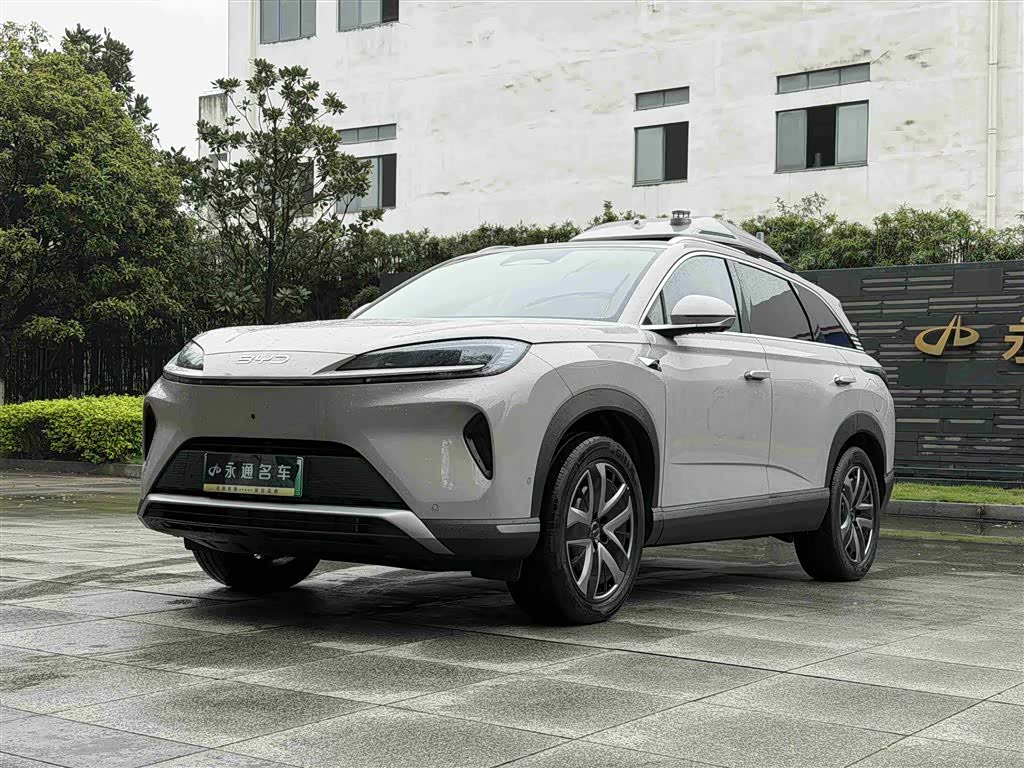 BYD 07 DM-i