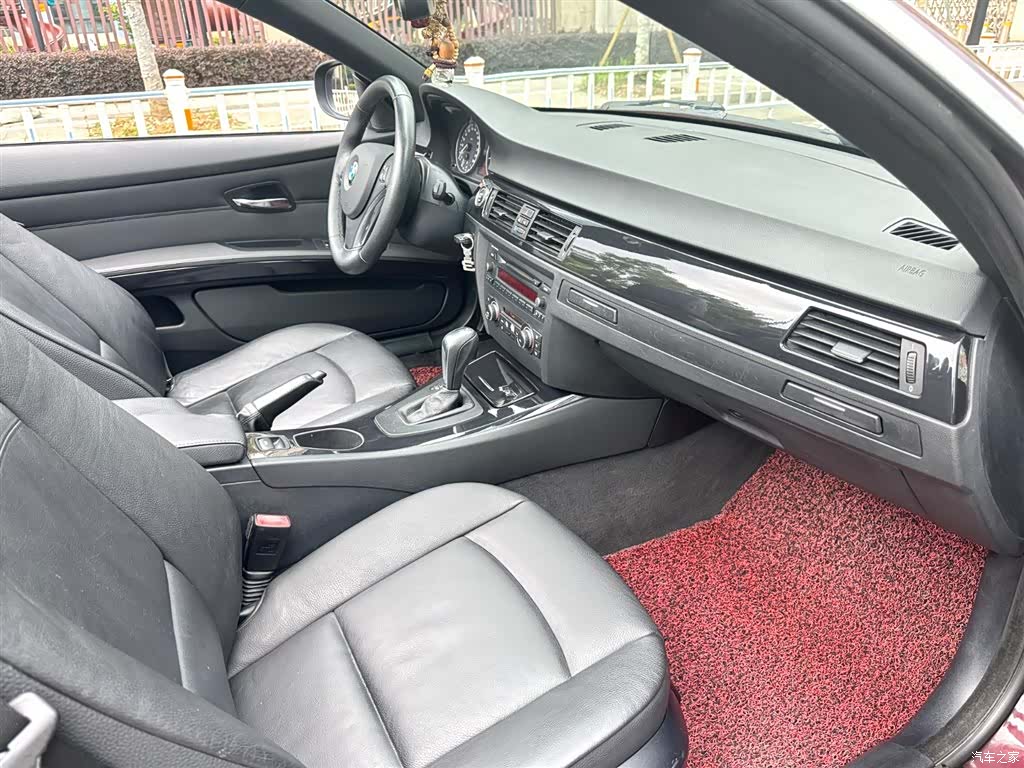 BMW 3 Series, 2010 10