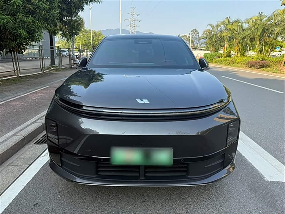 Li Auto Ideal L6