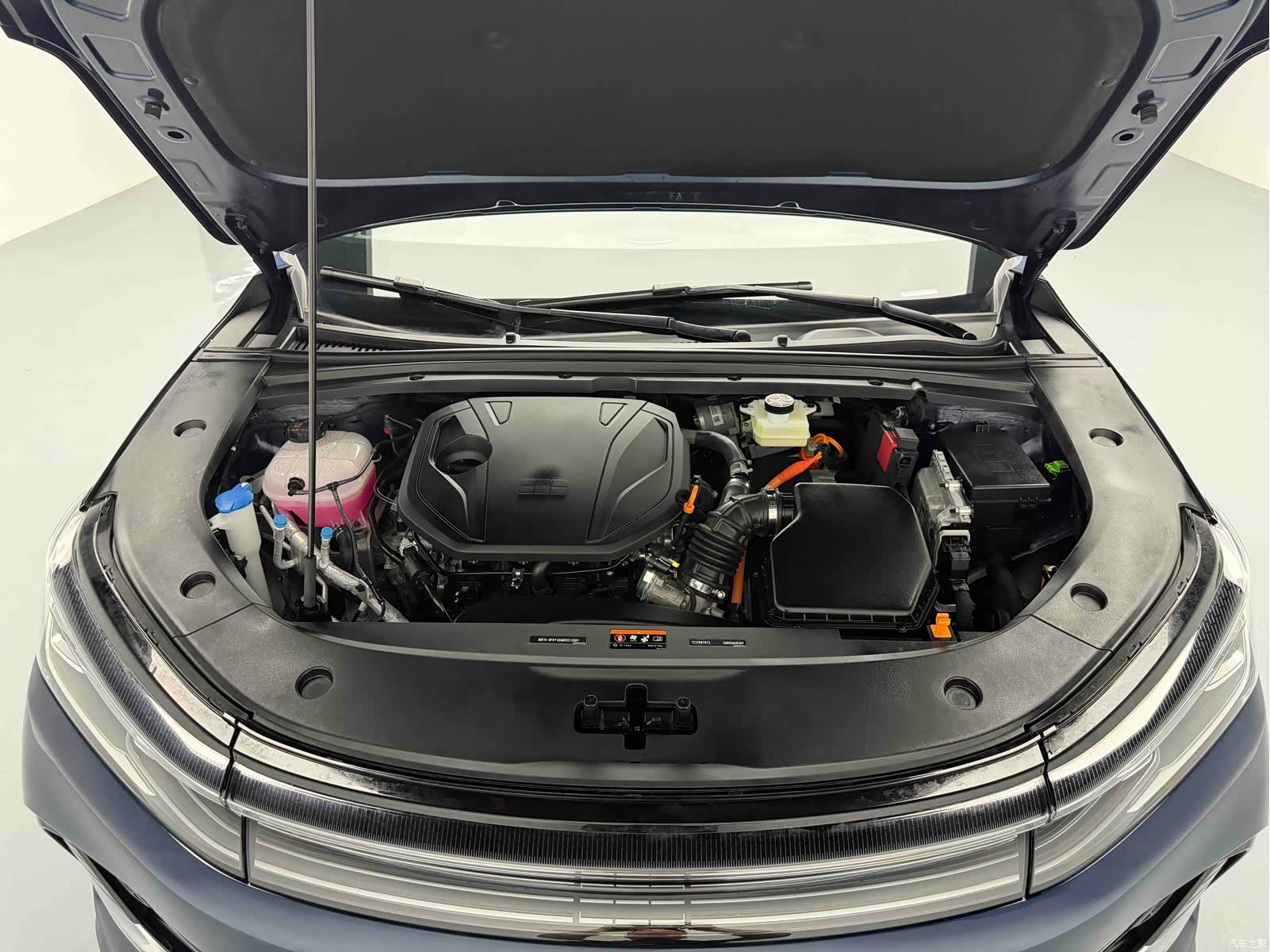 Geely A7, 2025 8