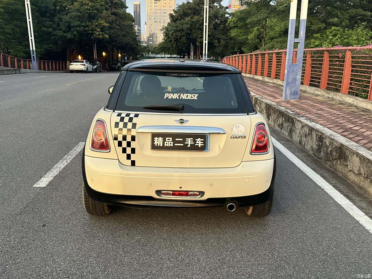 Mini Cooper, 2012 10
