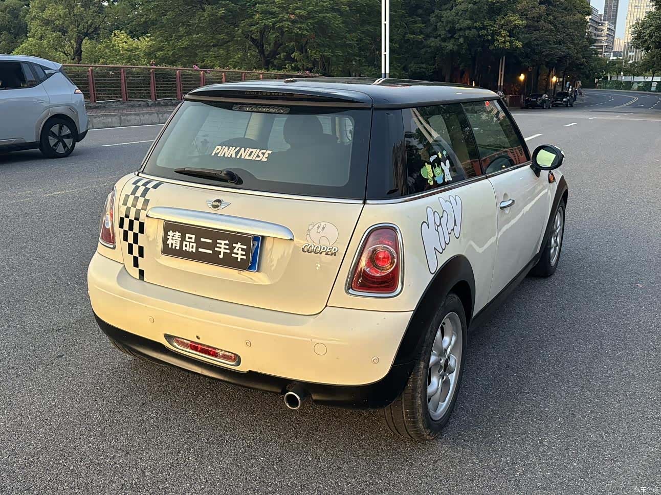 Mini Cooper, 2012 9
