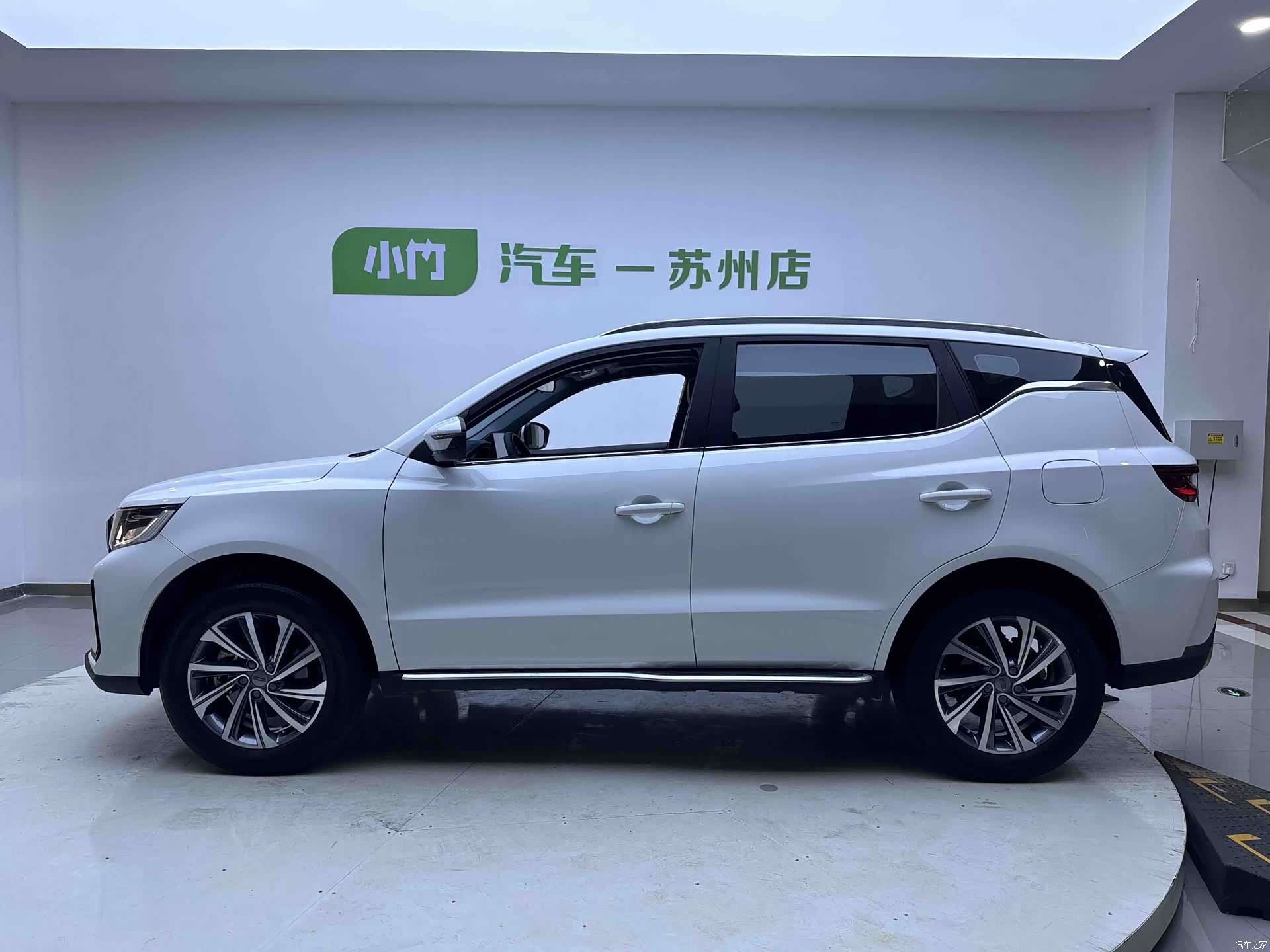 Geely X6, 2023 7