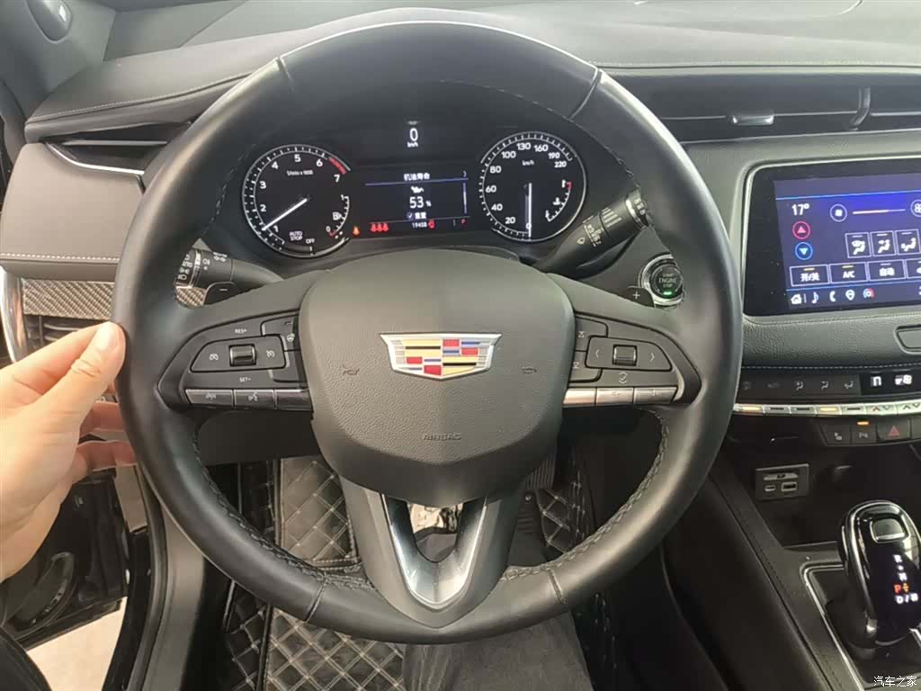 Cadillac XT4, 2021 11