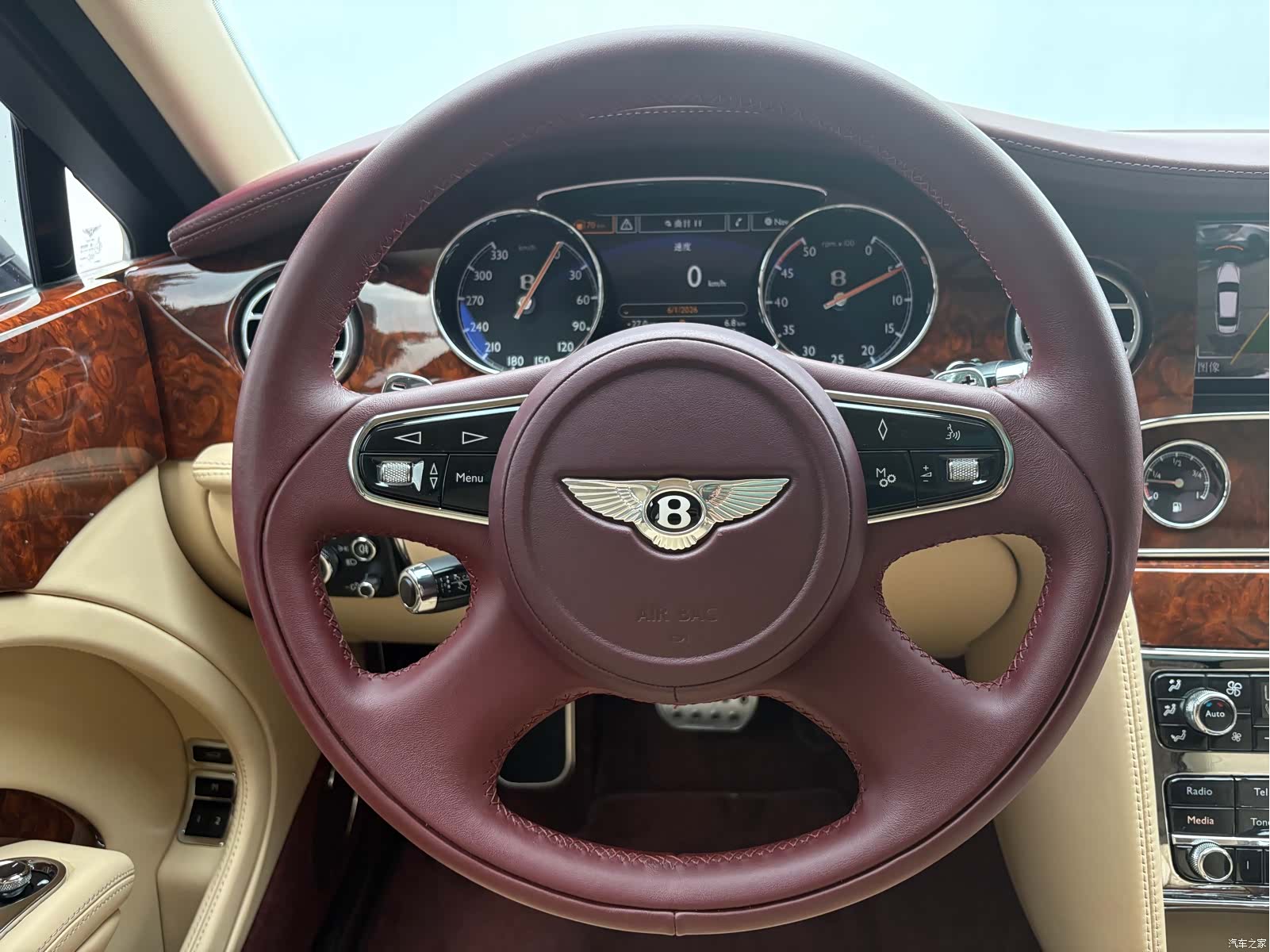 Bentley Mulsanne, 2014 9