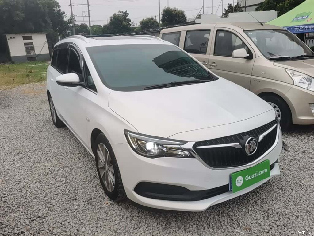 Buick GL6, 2022 4