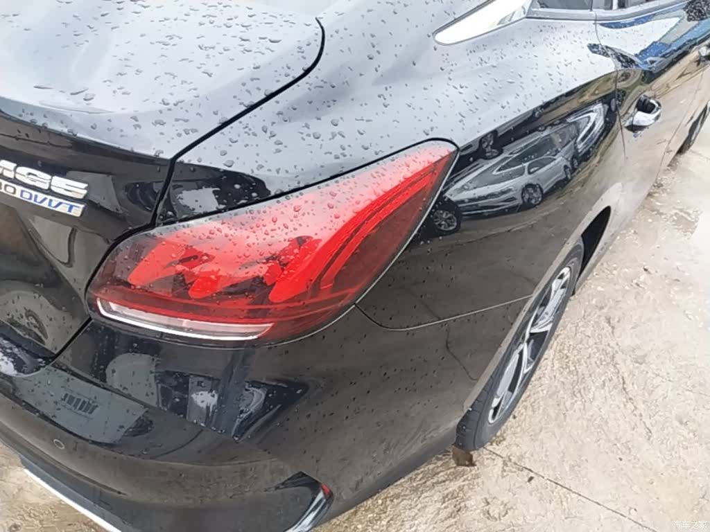 MG MG5, 2023 8
