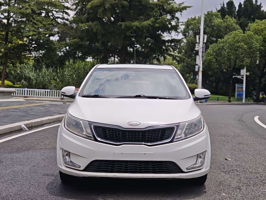 Kia K2 2012, фото 2