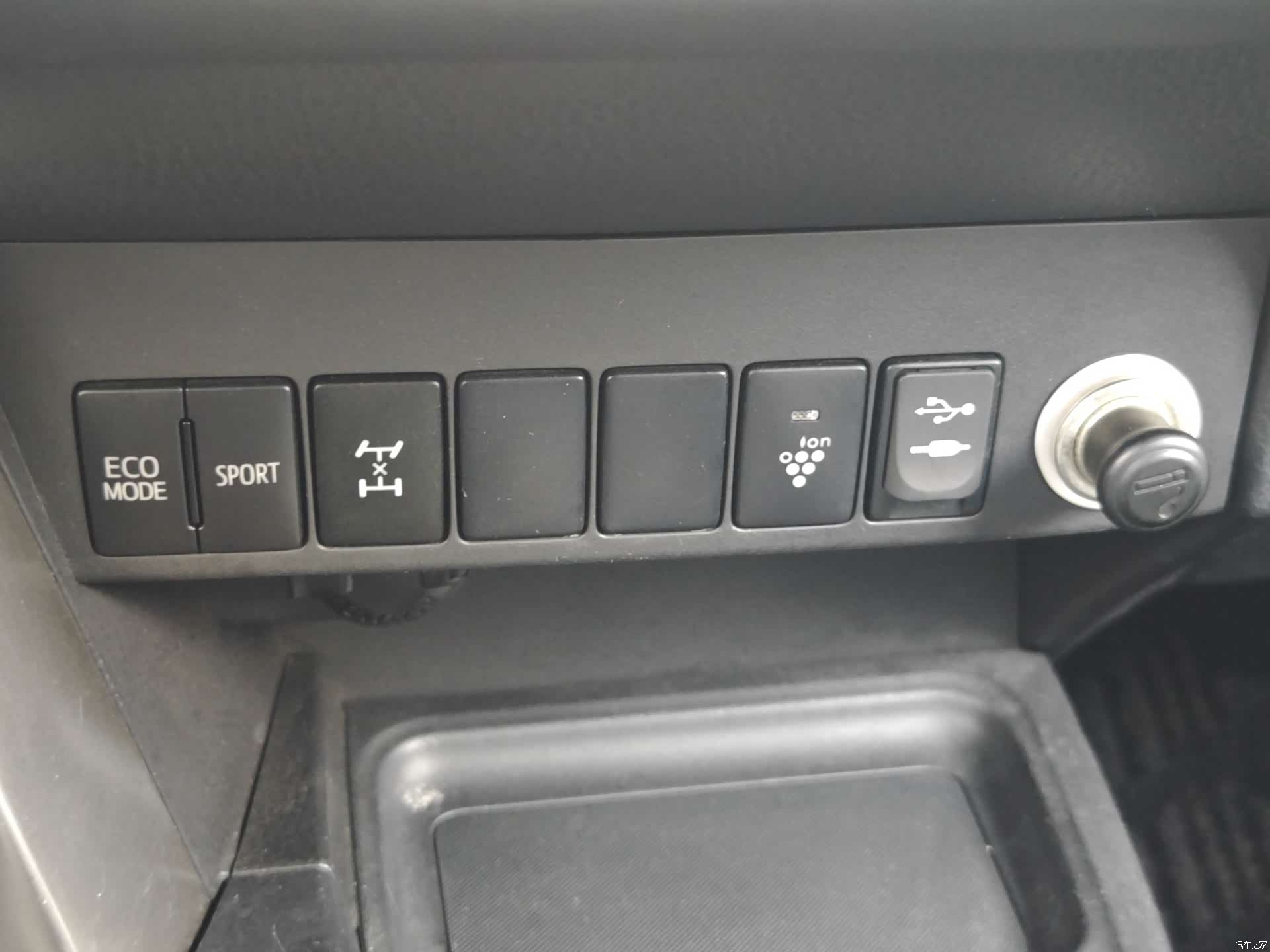 Toyota RAV4, 2014 27