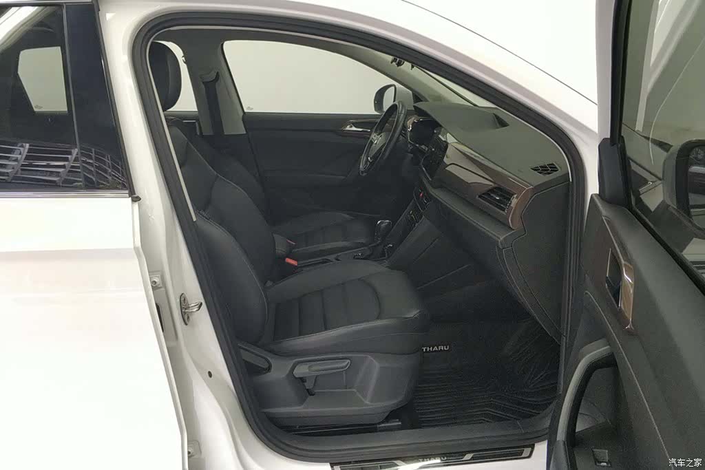 Volkswagen Tharu, 2021 8