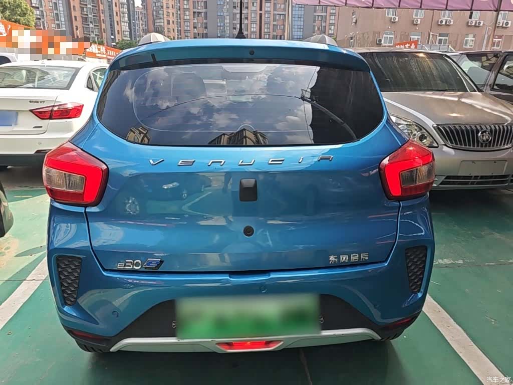 Nissan e30, 2021 6