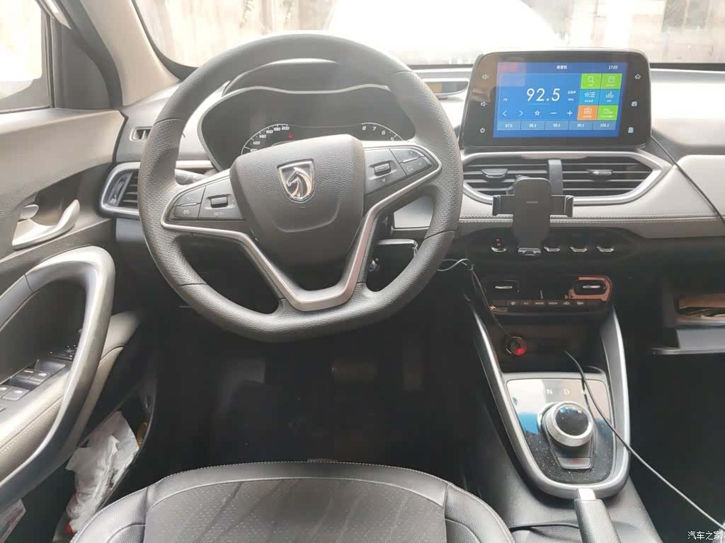 Wuling 510, 2017 11