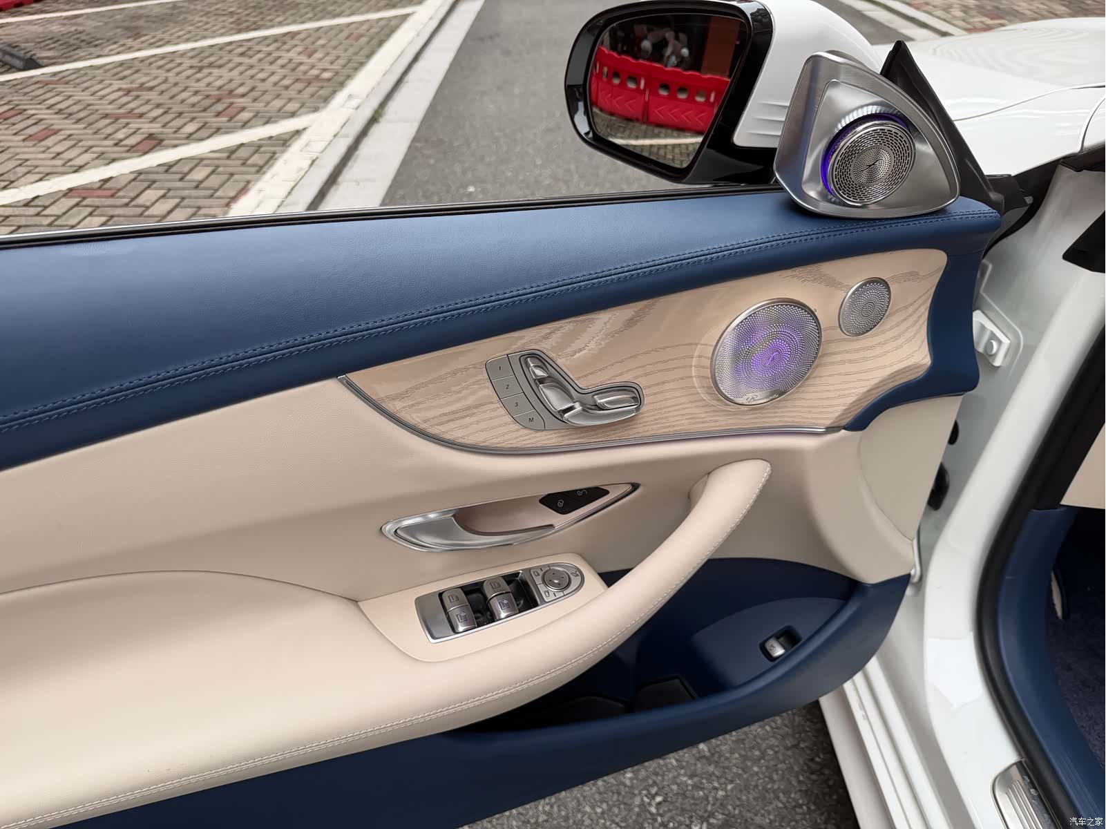Mercedes-Benz E-Class, 2020 13