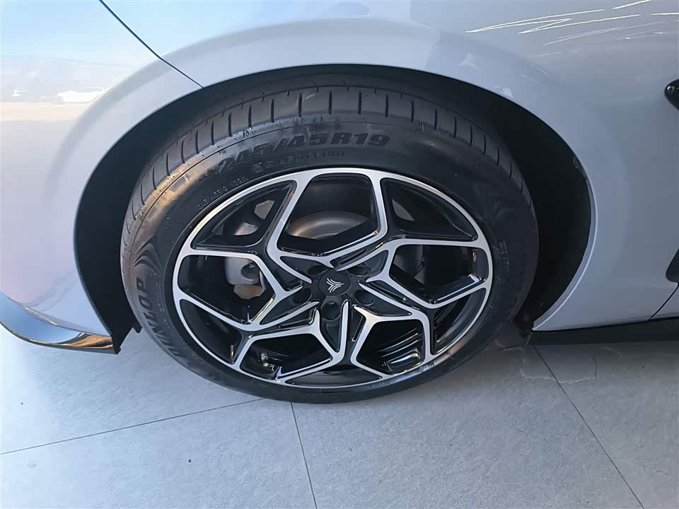 Neta Nezha GT