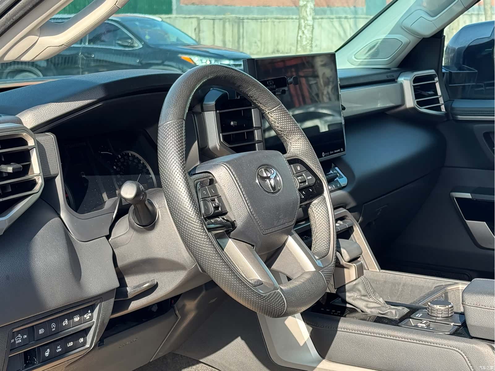 Toyota Tundra, 2022 9
