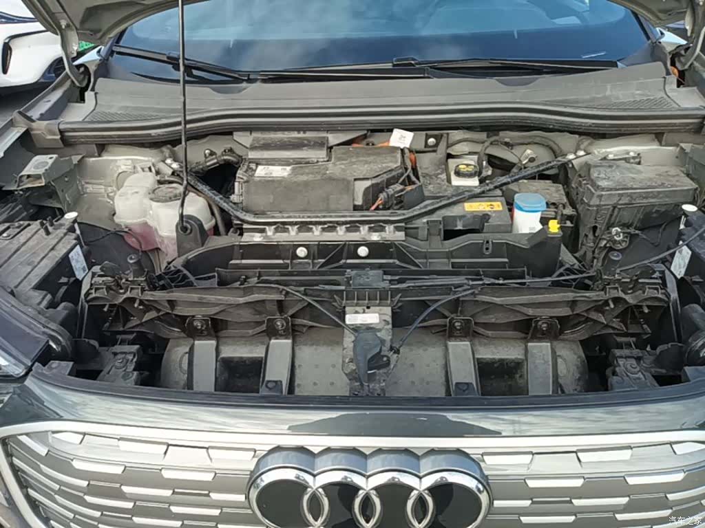 Audi Q4 e-tron, 2023 20