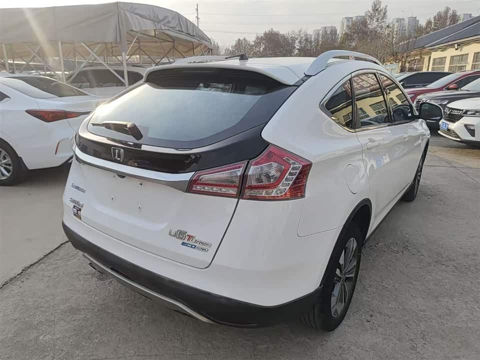 Luxgen Excellent 6 SUV