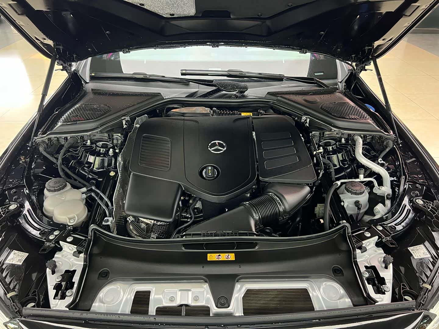 Mercedes-Benz E-Class, 2024 25
