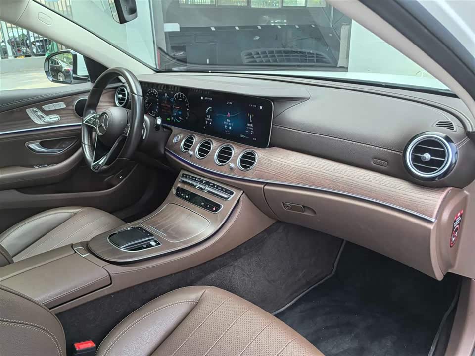 Mercedes-Benz E-class Mercedes-Benz E-class