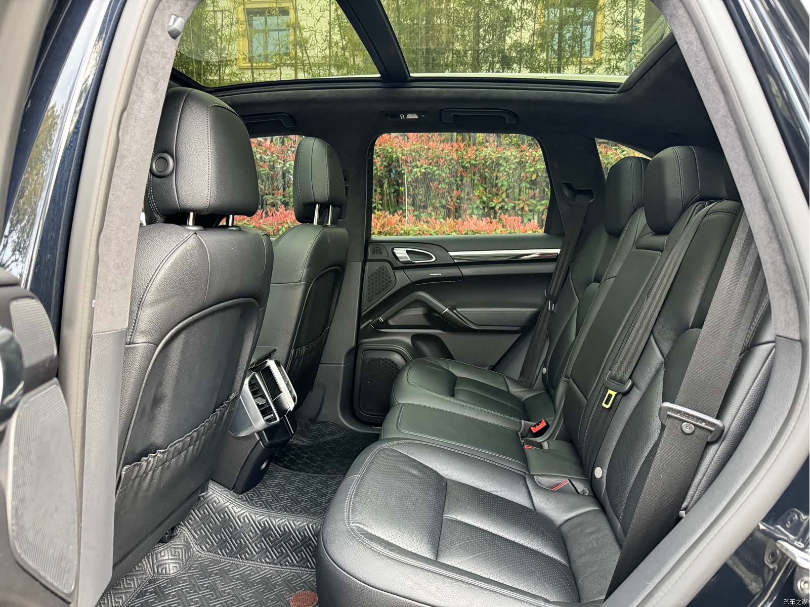 Porsche Cayenne, 2017 16