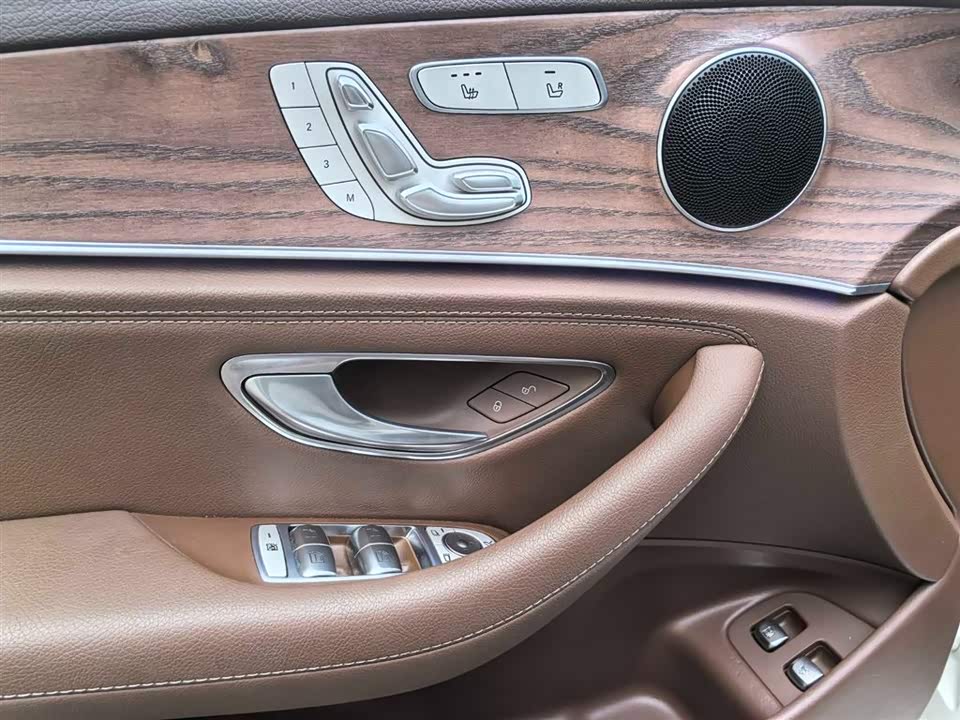 Mercedes-Benz E-class Mercedes-Benz E-class