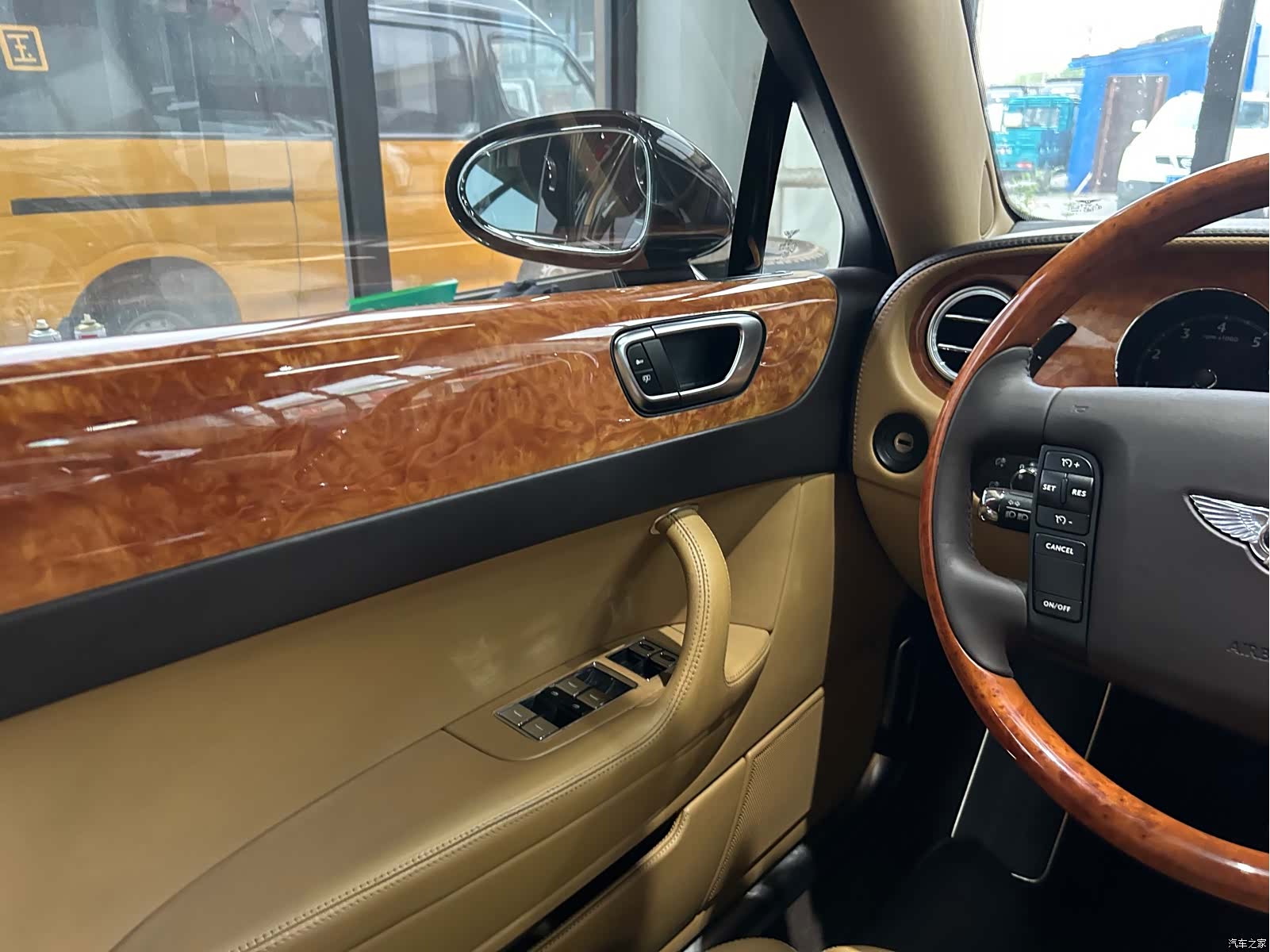 Bentley Flying Spur, 2007 18