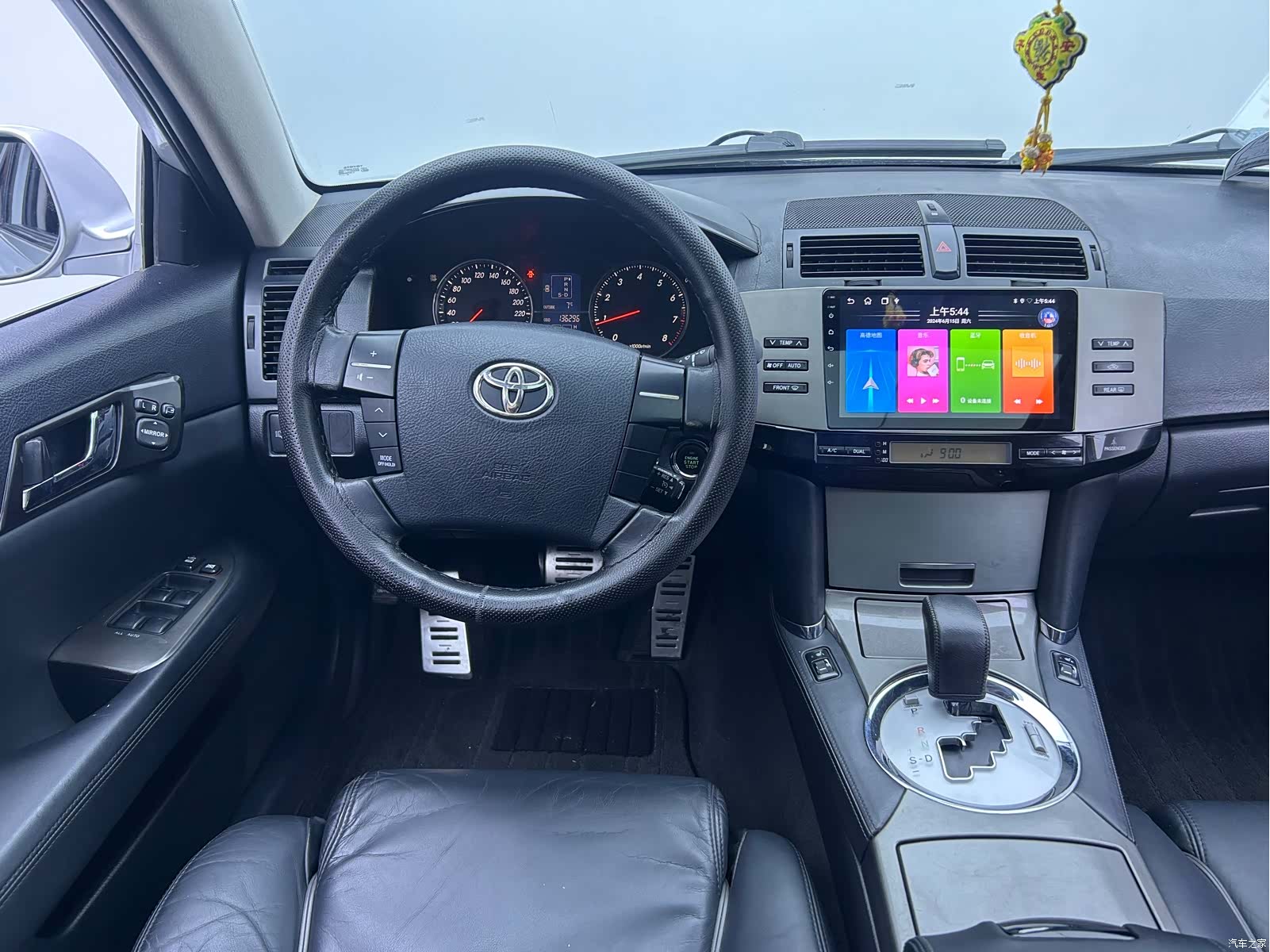 Toyota 2.5S, 2009 6