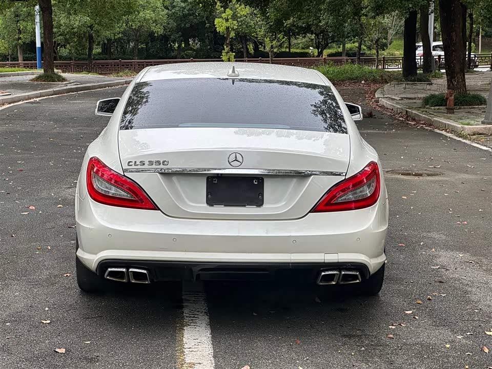 Mercedes-Benz CLS