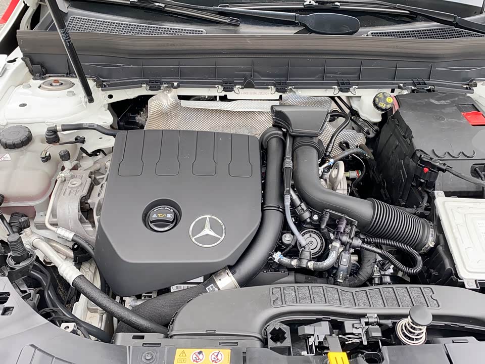 Mercedes-Benz GLB Mercedes-Benz GLB