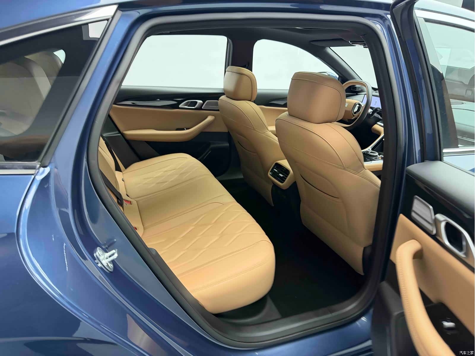 Geely A7, 2025 21