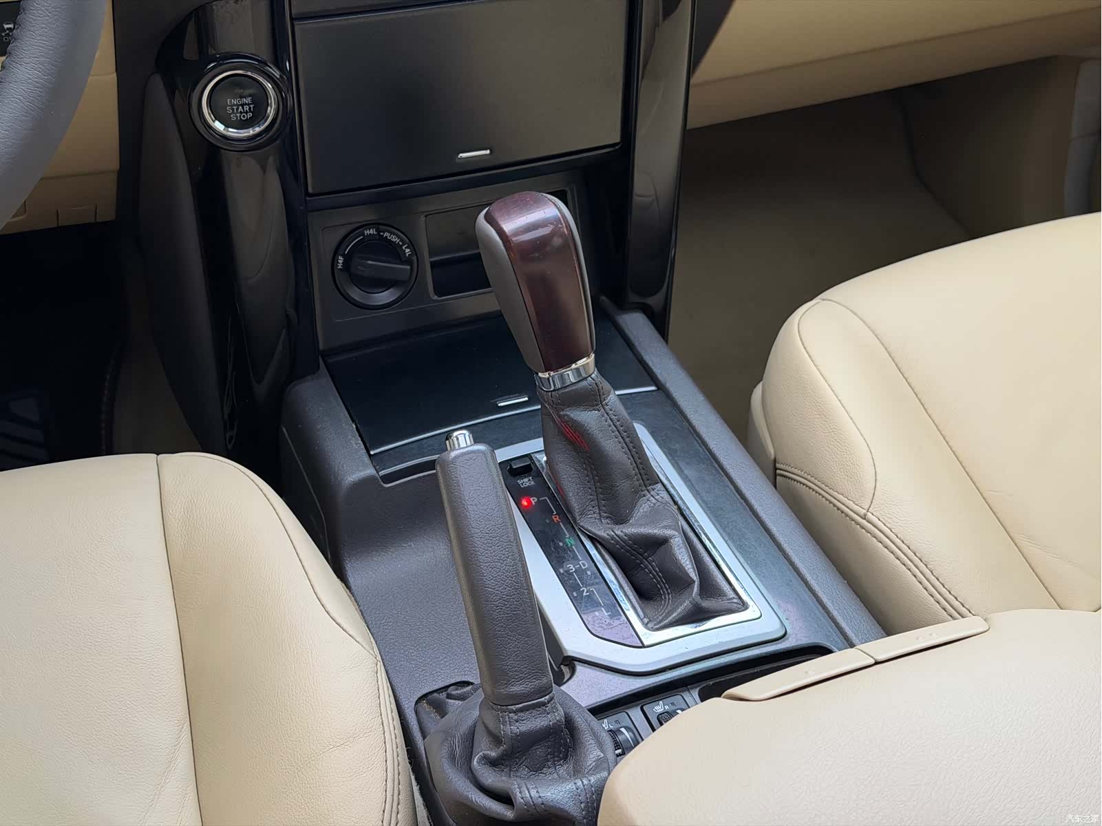 Toyota Prado, 2015 13