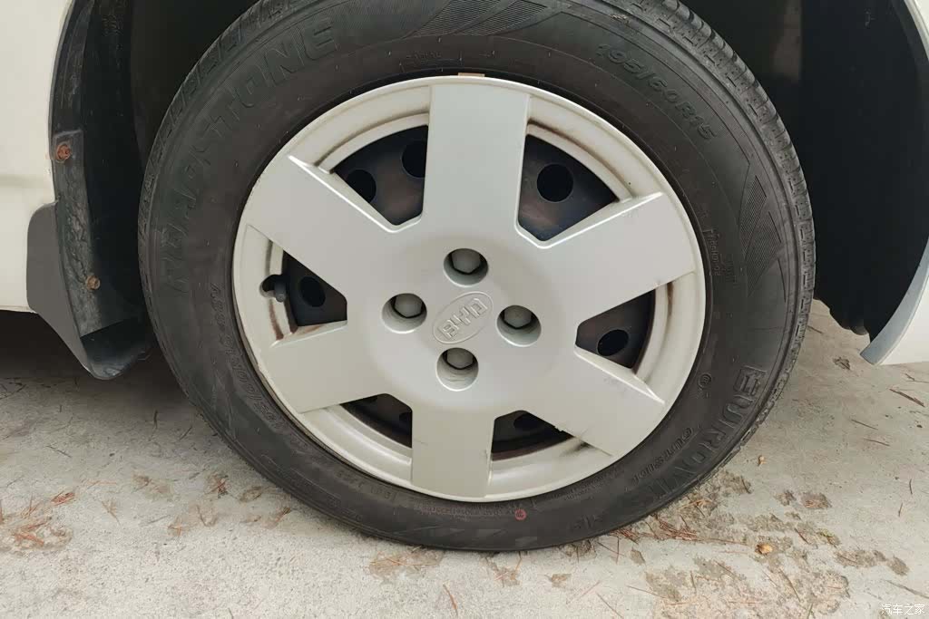 BYD F3, 2014 6