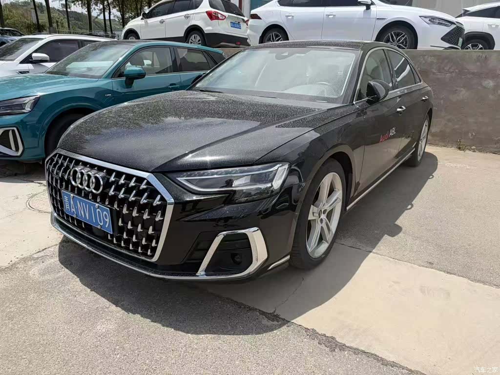 Audi A8L, 2023 1